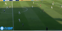 华体会官网-立功了!邦尼门前包抄,索默用腿挡出射门