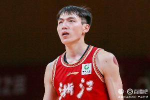 丁佳宁：随着年龄的增长 浙江失去了几年前赖以生存的活力和拼劲