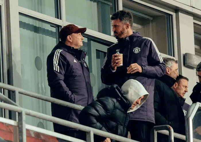 华体会官网-卡里克上任七日即观战U21比赛，阿莫林任内从未现身|曼彻斯特晚报|曼彻斯特|曼联|托马斯-卡里克|主教练_新浪体育_新浪新闻